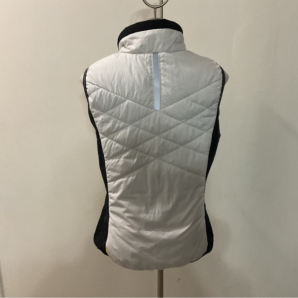 Lole Icy White Black  Down Puffer Vest Size M - Picture 6 of 11